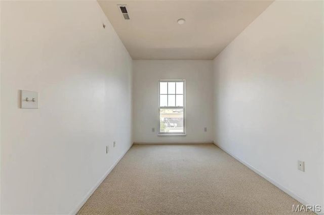 1270 Strassner Drive 3409, St Louis, MO 63144