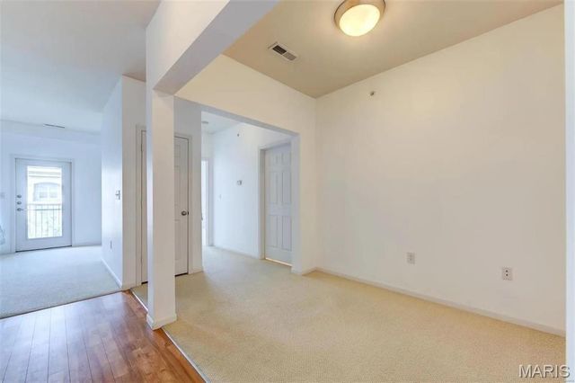 1270 Strassner Drive 3409, St Louis, MO 63144