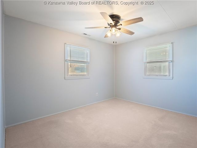 2326 Monroe Avenue, St Albans, WV 25177