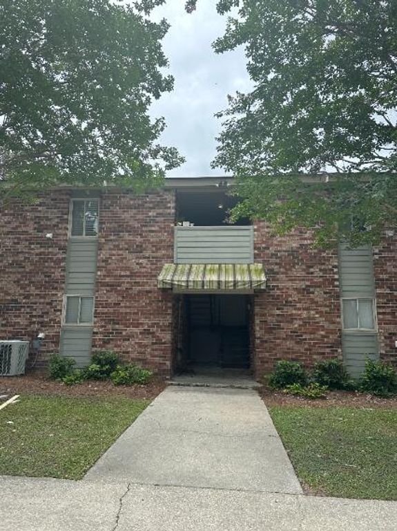704 Andrea Court, Hanahan, SC 29410