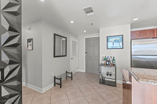 150 Las Vegas Boulevard 1608, Las Vegas, NV 89101