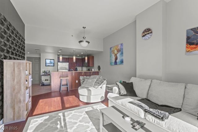 150 Las Vegas Boulevard 1608, Las Vegas, NV 89101