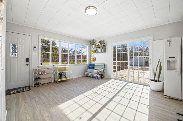 4836 NW Morningstar Drive, Des Moines, IA 50313