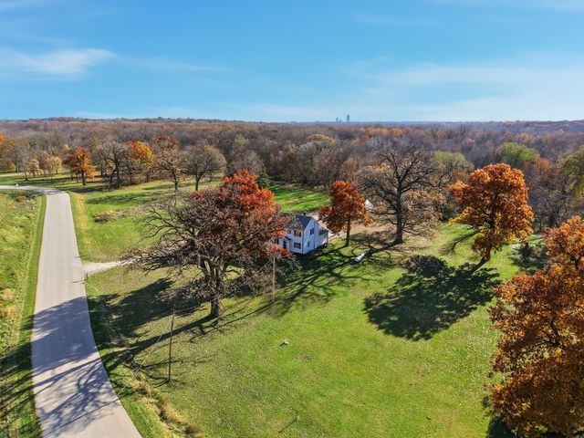 4836 NW Morningstar Drive, Des Moines, IA 50313