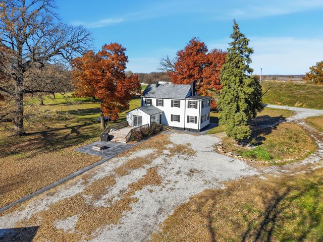 4836 NW Morningstar Drive, Des Moines, IA 50313