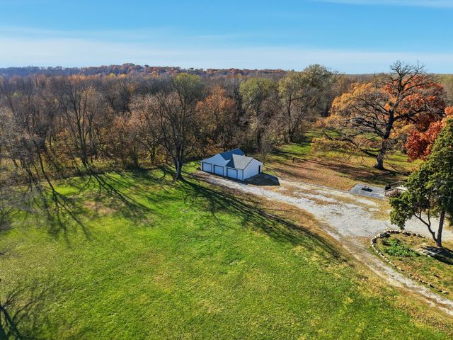 4836 NW Morningstar Drive, Des Moines, IA 50313