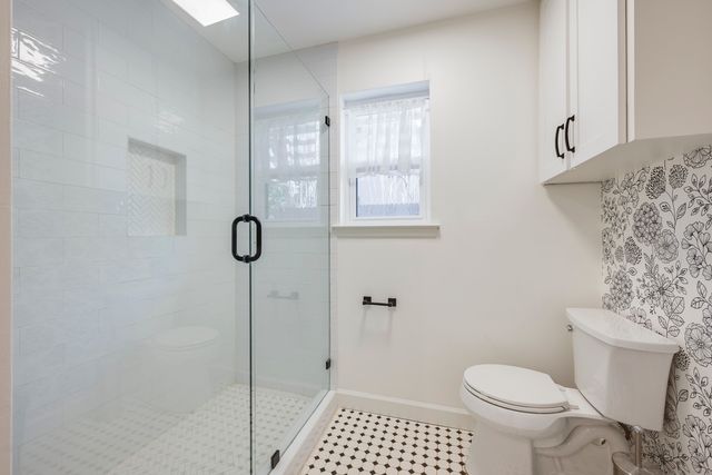 501 N Havenwood Lane, Fort Worth, TX 76112