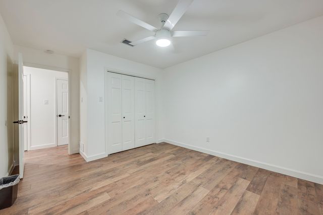 501 N Havenwood Lane, Fort Worth, TX 76112