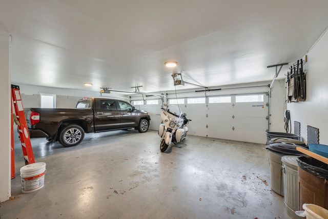 501 N Havenwood Lane, Fort Worth, TX 76112