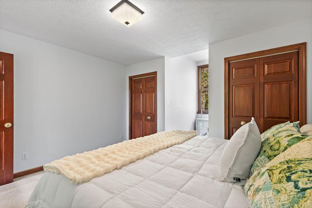 4497 Corner Road, Alexandria, OH 43001