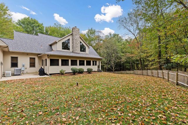 4497 Corner Road, Alexandria, OH 43001