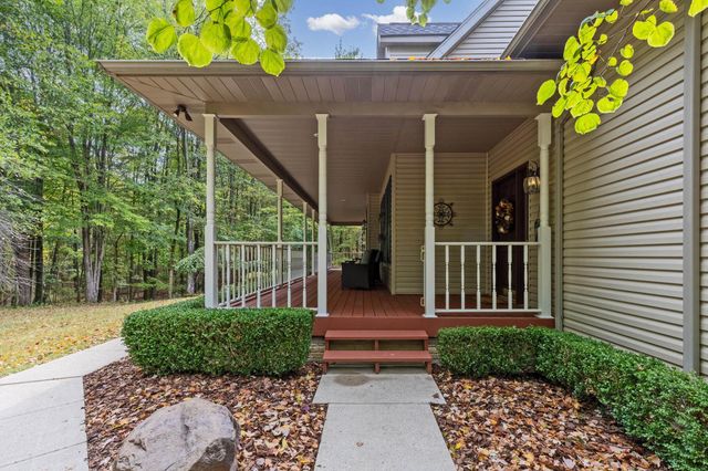 4497 Corner Road, Alexandria, OH 43001