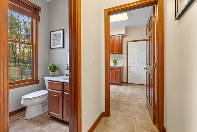 4497 Corner Road, Alexandria, OH 43001