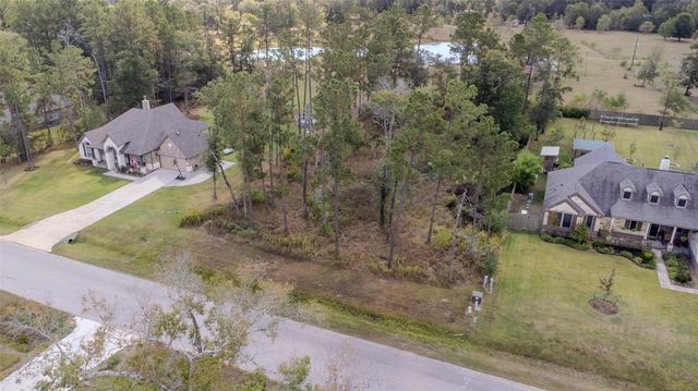 840 Road 660, Dayton, TX 77535