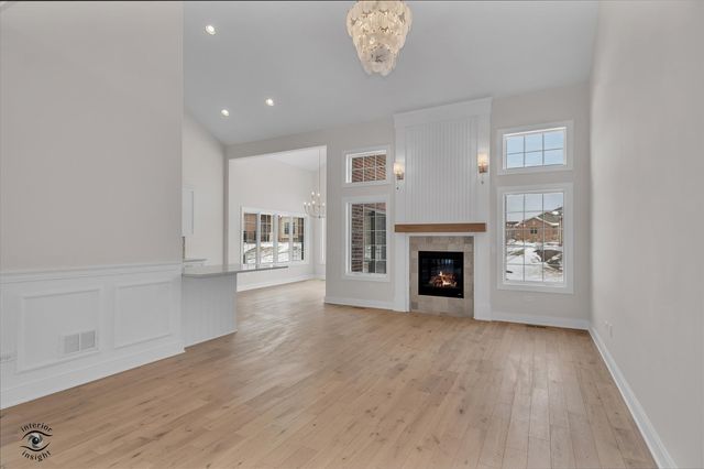 8858 Buffington Breakwater Drive, Frankfort, IL 60423