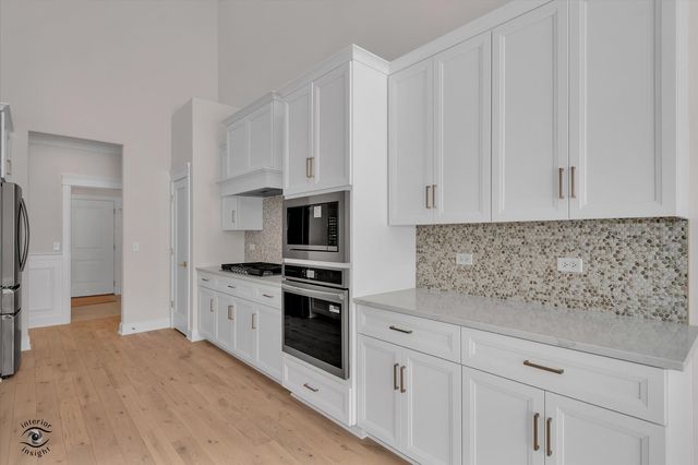 8858 Buffington Breakwater Drive, Frankfort, IL 60423