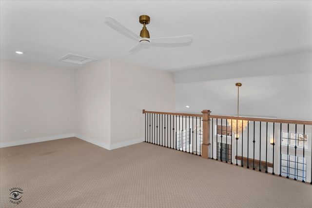 8858 Buffington Breakwater Drive, Frankfort, IL 60423