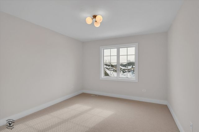 8858 Buffington Breakwater Drive, Frankfort, IL 60423