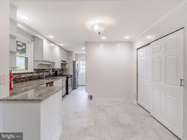 289 FRIENDSHIP RD, Drexel Hill, PA 19026