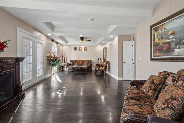 8430 Kickapoo Street, De Soto, KS 66018