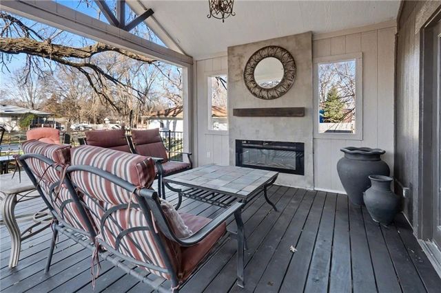 8430 Kickapoo Street, De Soto, KS 66018