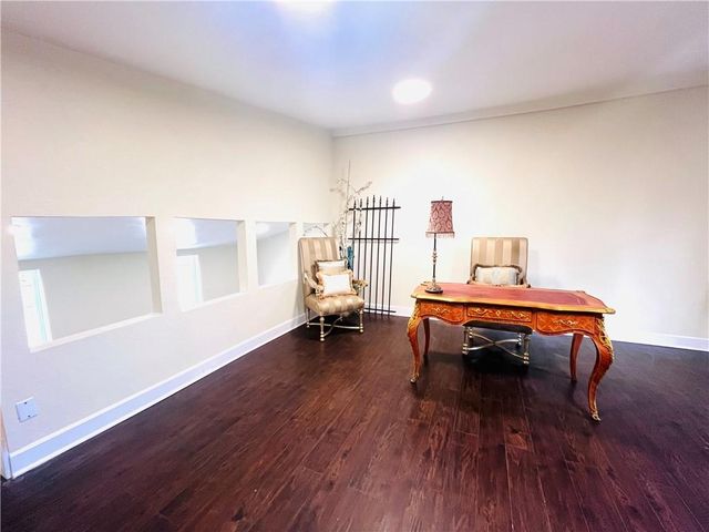 8430 Kickapoo Street, De Soto, KS 66018