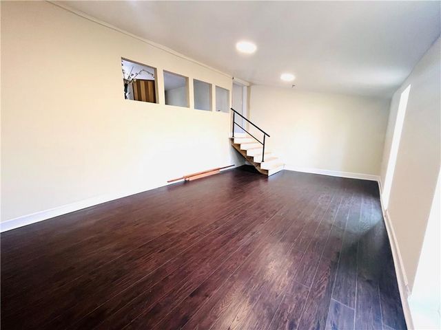 8430 Kickapoo Street, De Soto, KS 66018