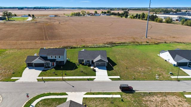 1016 Bryce Circle, Ligonier, IN 46767