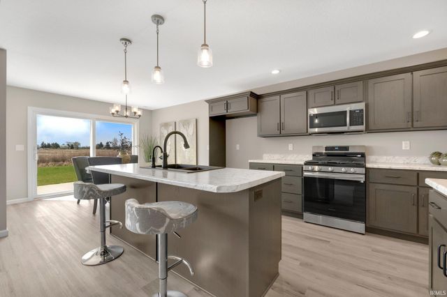 1016 Bryce Circle, Ligonier, IN 46767