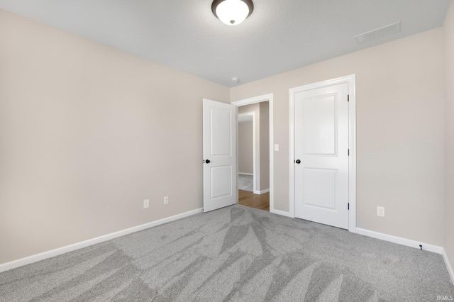 1016 Bryce Circle, Ligonier, IN 46767