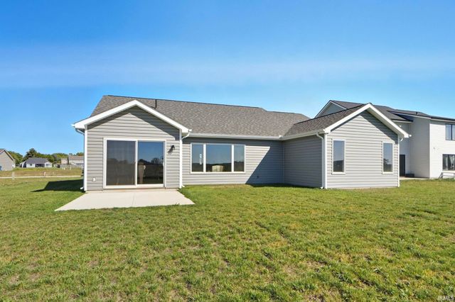 1016 Bryce Circle, Ligonier, IN 46767