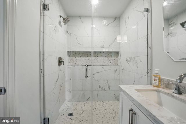 8130 WINDSOR DR, King George, VA 22485