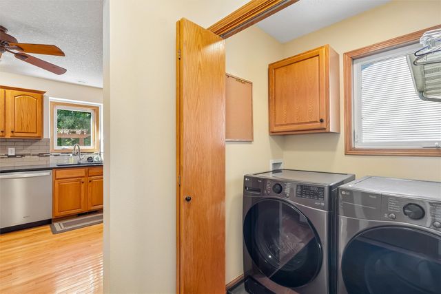 6312 NW 96th Street, Johnston, IA 50131