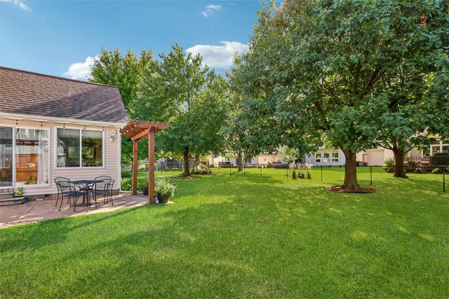 6312 NW 96th Street, Johnston, IA 50131