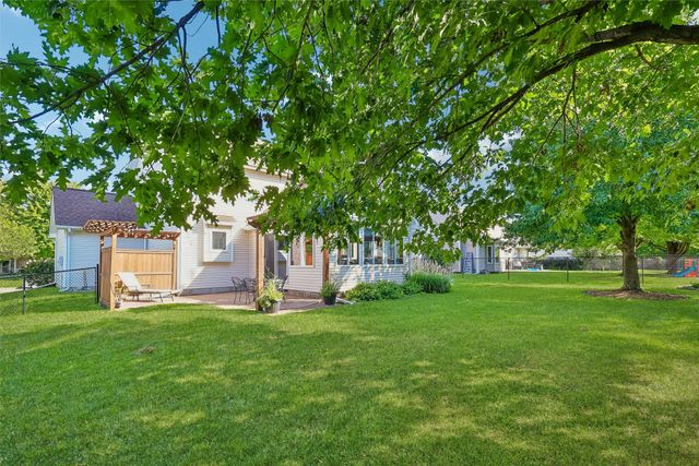 6312 NW 96th Street, Johnston, IA 50131