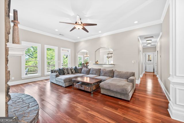 1121 Deer Trail, Bishop, GA 30621