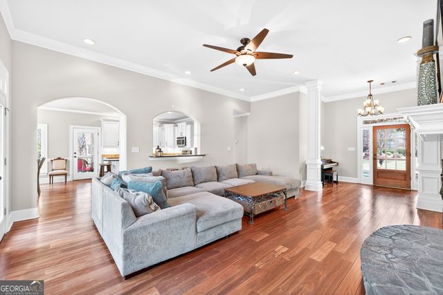 1121 Deer Trail, Bishop, GA 30621