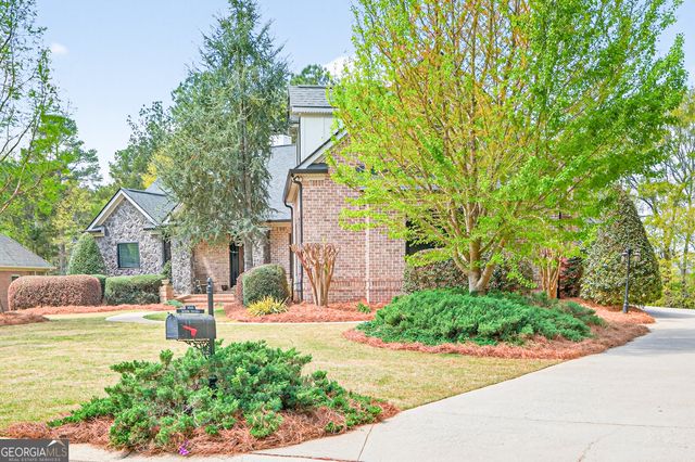 1121 Deer Trail, Bishop, GA 30621