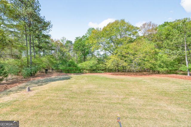 1121 Deer Trail, Bishop, GA 30621