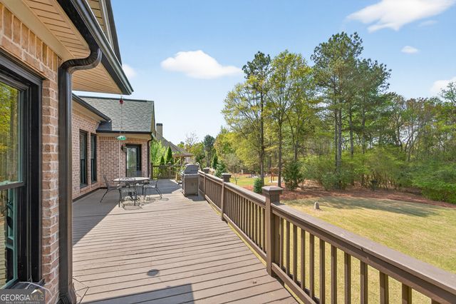 1121 Deer Trail, Bishop, GA 30621