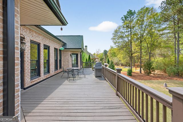 1121 Deer Trail, Bishop, GA 30621