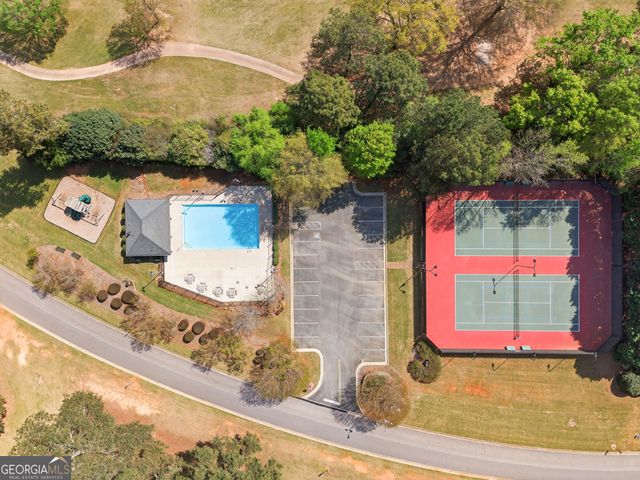 1121 Deer Trail, Bishop, GA 30621