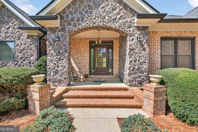 1121 Deer Trail, Bishop, GA 30621