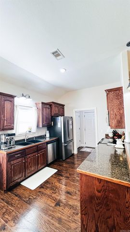 159 Gourdneck Valley Rd, Malvern, AR 72104