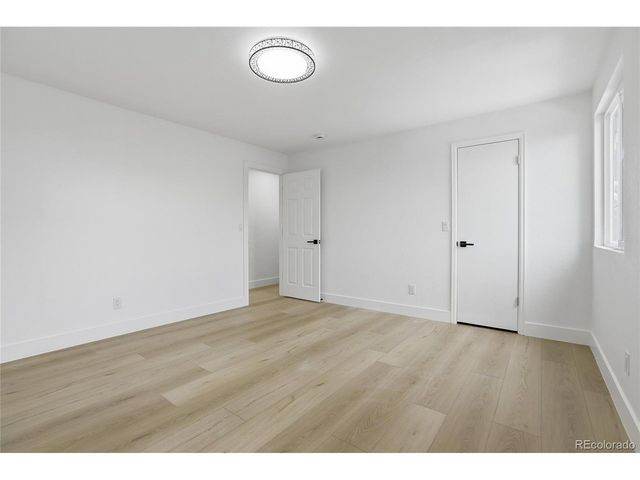 1056 E Nichols Ave, Centennial, CO 80122