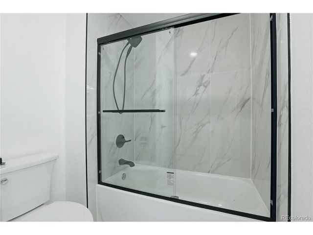 1056 E Nichols Ave, Centennial, CO 80122