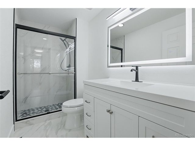 1056 E Nichols Ave, Centennial, CO 80122