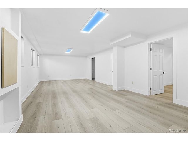 1056 E Nichols Ave, Centennial, CO 80122