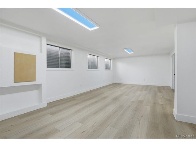 1056 E Nichols Ave, Centennial, CO 80122