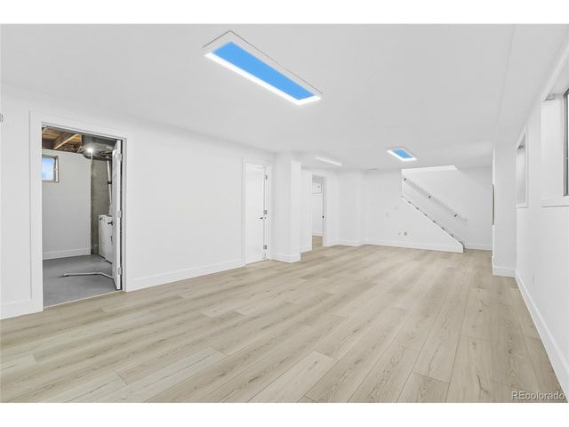 1056 E Nichols Ave, Centennial, CO 80122